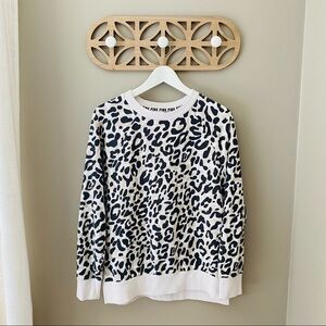 PINK Victoria's Secret Leopard Print Pullover Sweater Sz XS